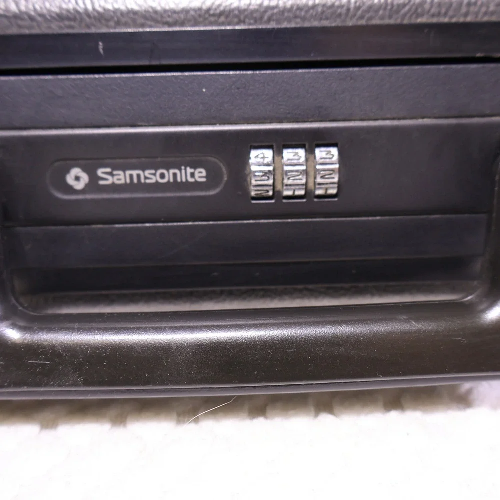 Samsonite 17.5